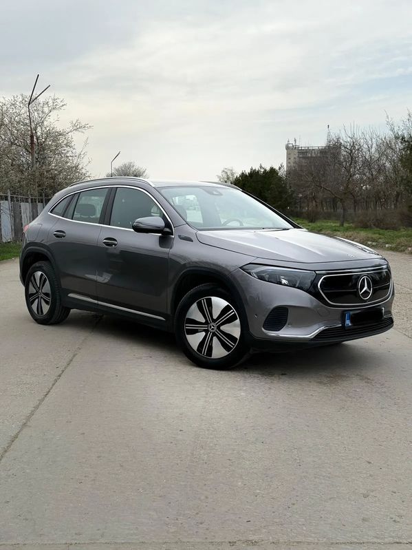 Mercedes-Benz EQA 250 2021