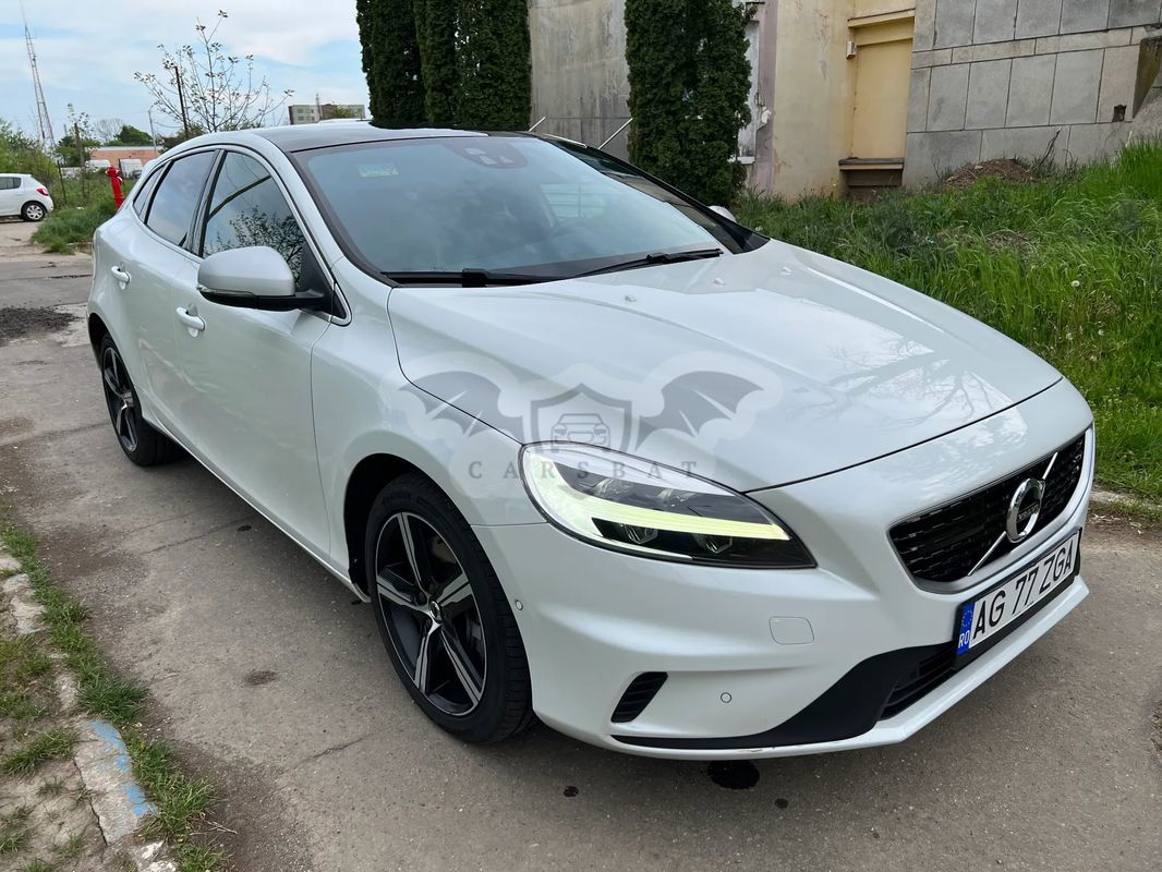 Volvo V40 2019