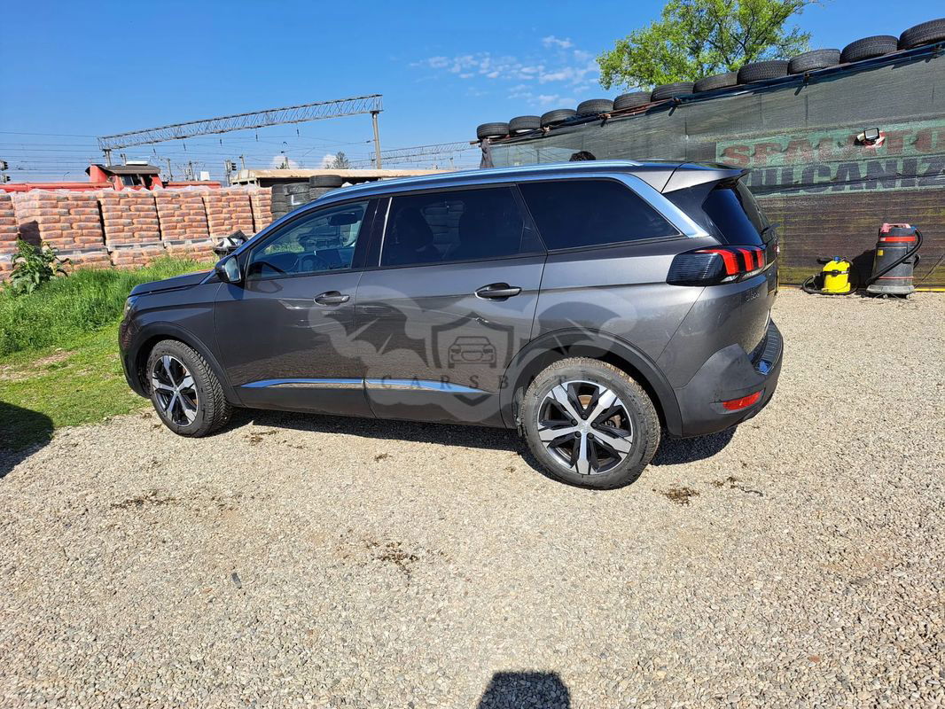 Peugeot 5008 II [2016 - Prezent] 1.5 BlueHDI s&s Acces 2018