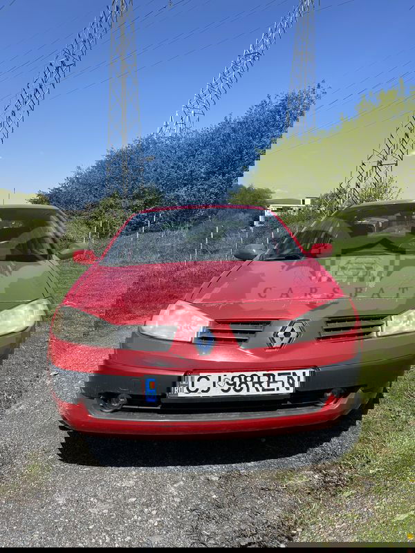 Renault Megane II [2002 - 2010] II Sedan 1.6 Influence 2004