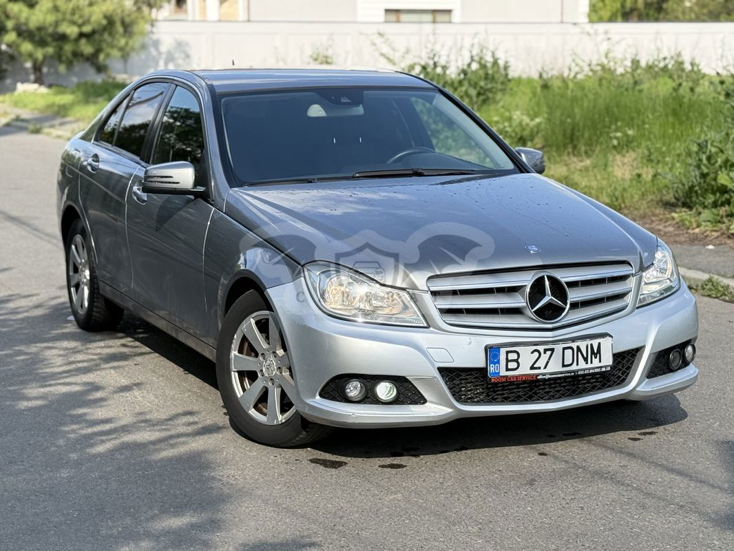Mercedes-Benz C W204 [2007 - 2015] 200 T-modell Diesel 2012