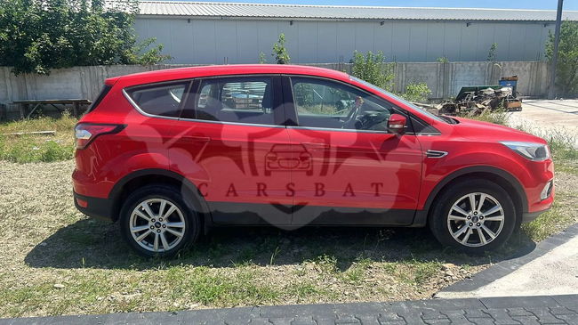 Ford Kuga II [2012 - 2019] 1.5 EcoBoost 2WD Trend 2018