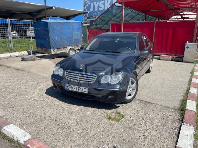 Mercedes-Benz C W203 [2000 - 2007] 200 CDI 2005
