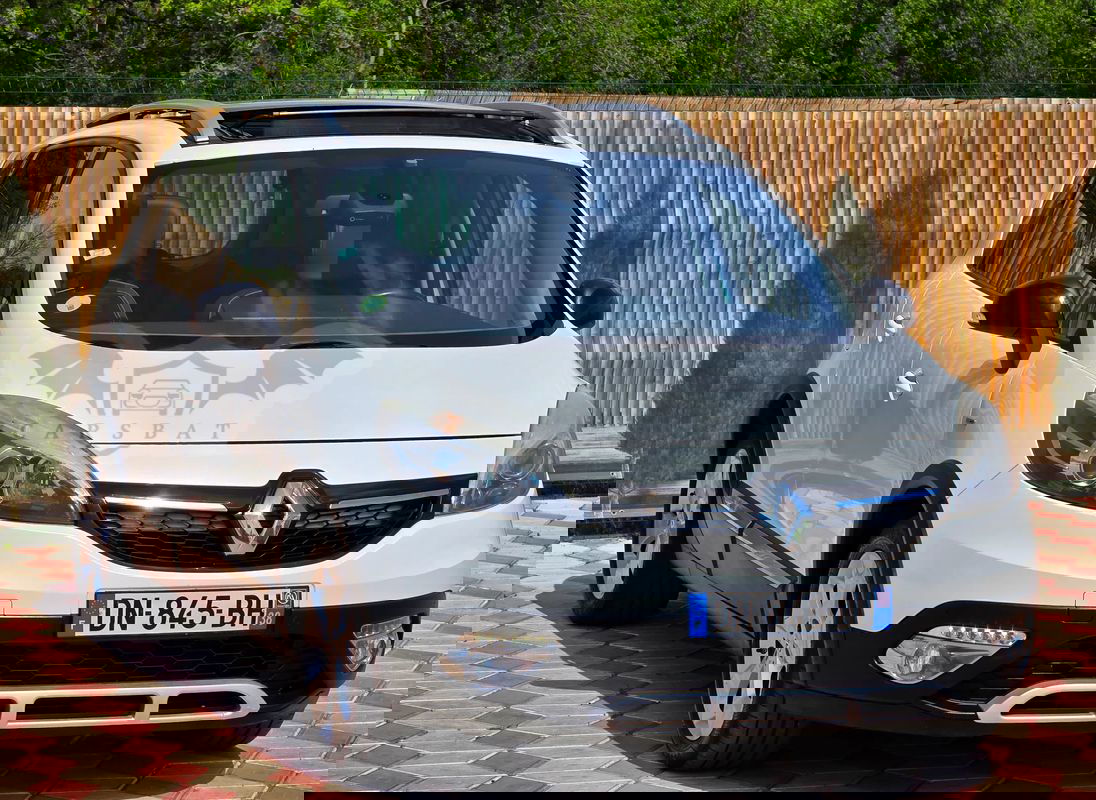 Renault Scenic III [2009 - 2016] ENERGY dCi 130 S&S Xmod Bose Edition 2015