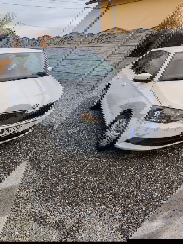 Skoda Fabia III [2014 - 2021] 1.0 Active 2016