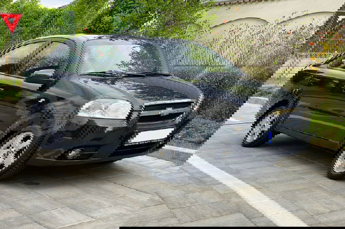 Chevrolet Aveo (Sonic) I [2003 - 2011] 1.4i 16V SE 55C 2008