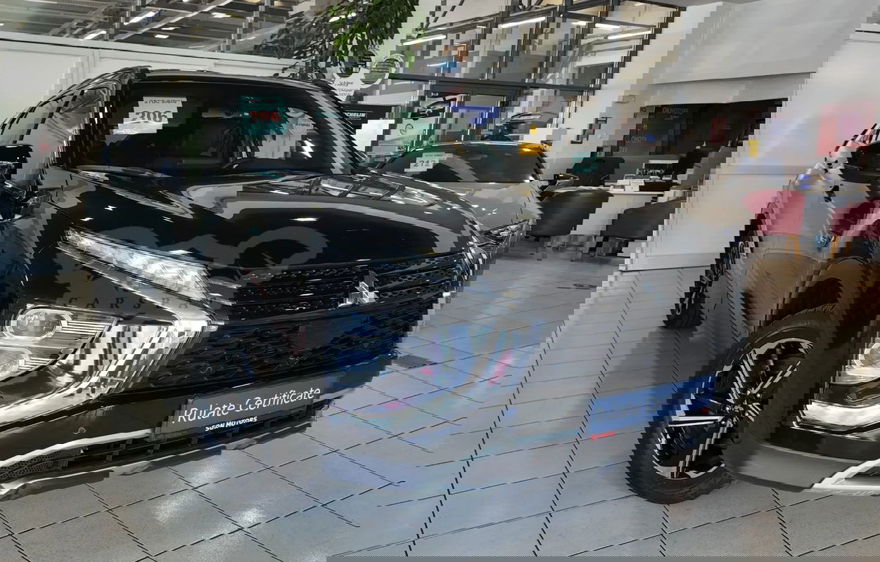 Mitsubishi Eclipse Cross Plug-In Hybrid 4WD Select Black 2022