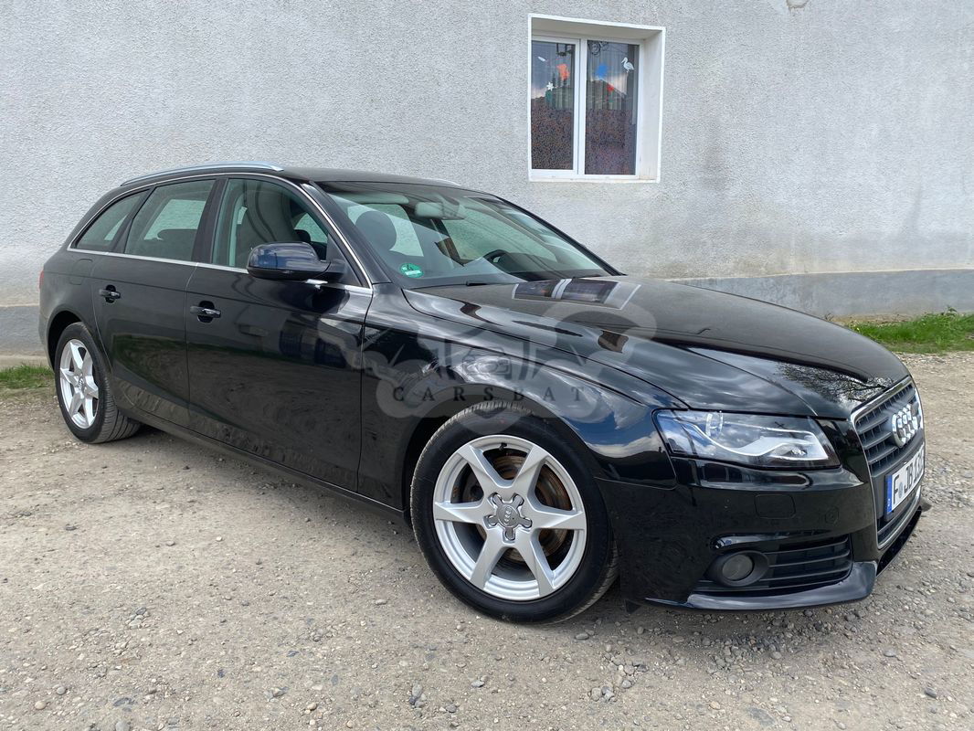 Audi A4 B8 [2007 - 2015] 2.0 TDI Avant 2010