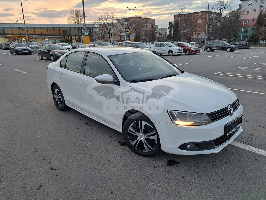 Volkswagen Jetta A6 [2010 - 2018] 1.6 TDI DPF Comfortline 2012