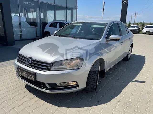 Volkswagen Passat 1.6 TDI BlueMotion Technology Comfortline 2012