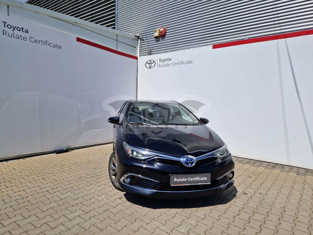 Toyota Auris II [2012 - 2018] 1.8 L VVT-i HSD Sol + 2018