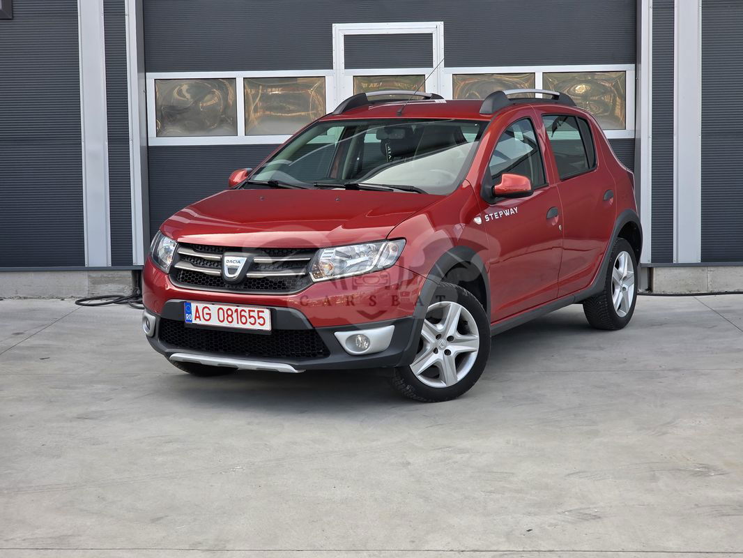 Dacia Sandero II [2012 - 2020] TCe 90 (S&S) Prestige 2013