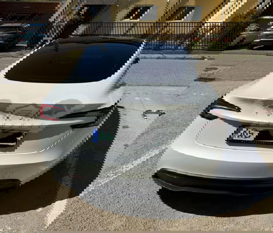 Tesla Model 3 RWD 2024