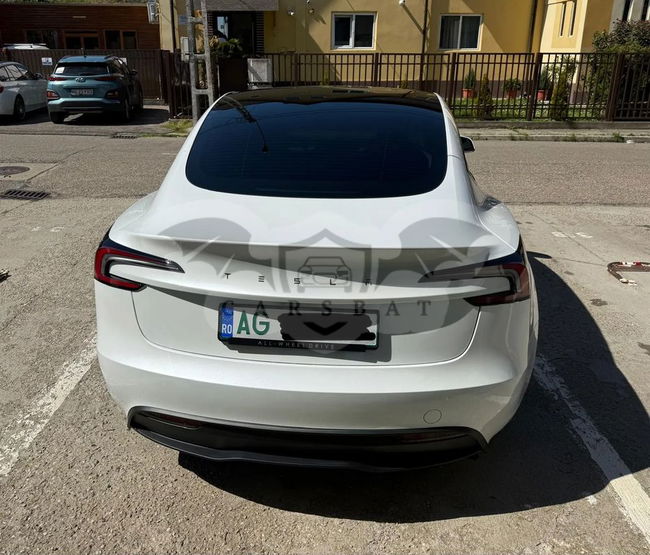 Tesla Model 3 RWD 2024