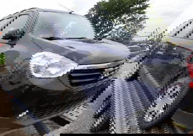 Dacia Lodgy 2012