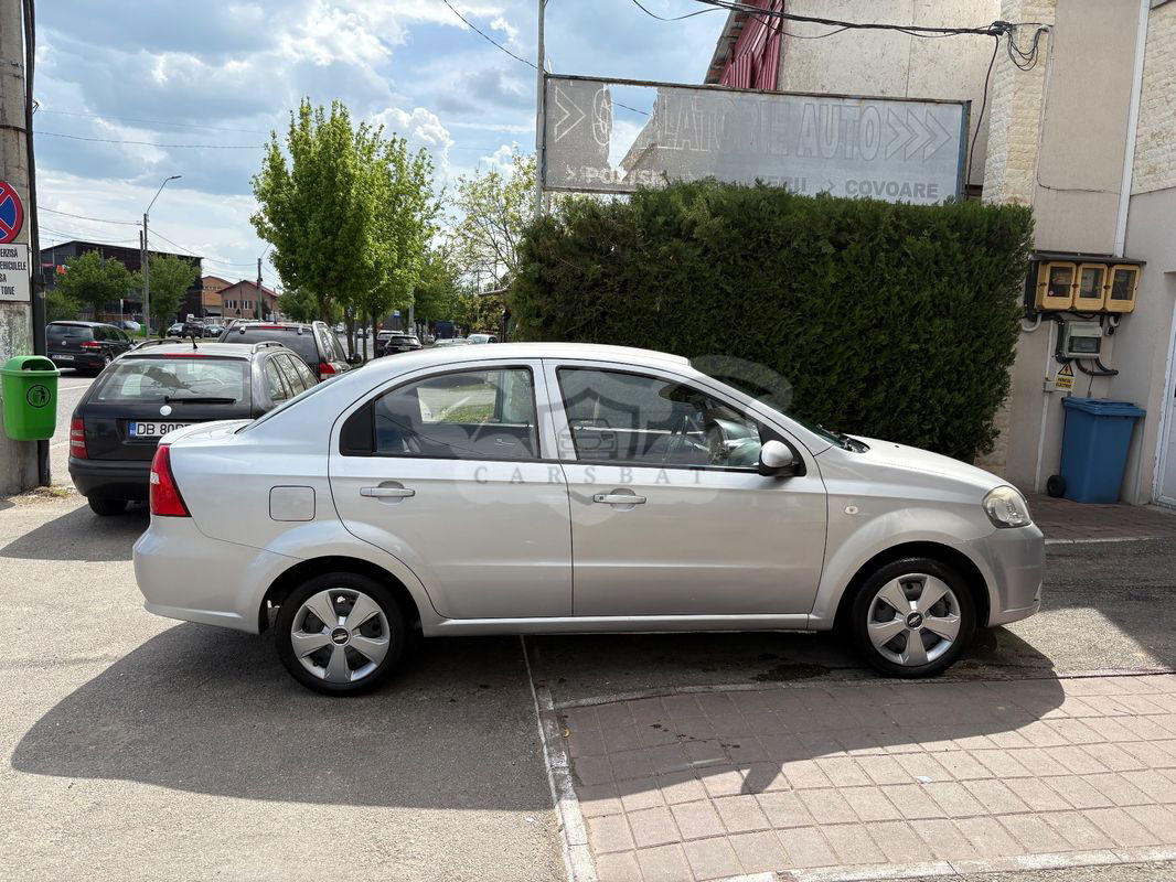 Chevrolet Aveo (Sonic) I [2003 - 2011] 1.4i Premium 2006