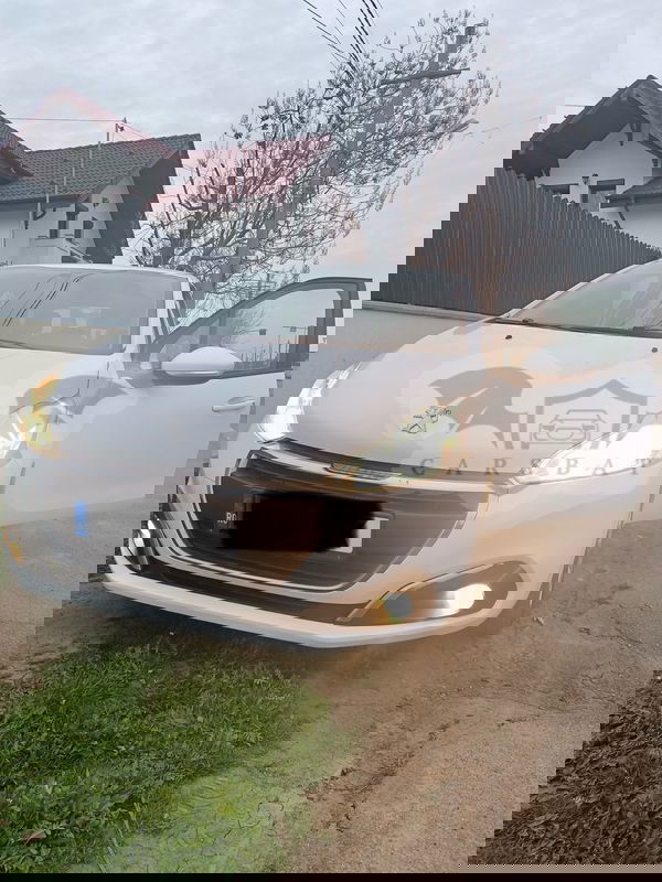 Peugeot 208 I [2012 - 2019] 1.6 BlueHDi FAP Active 2016