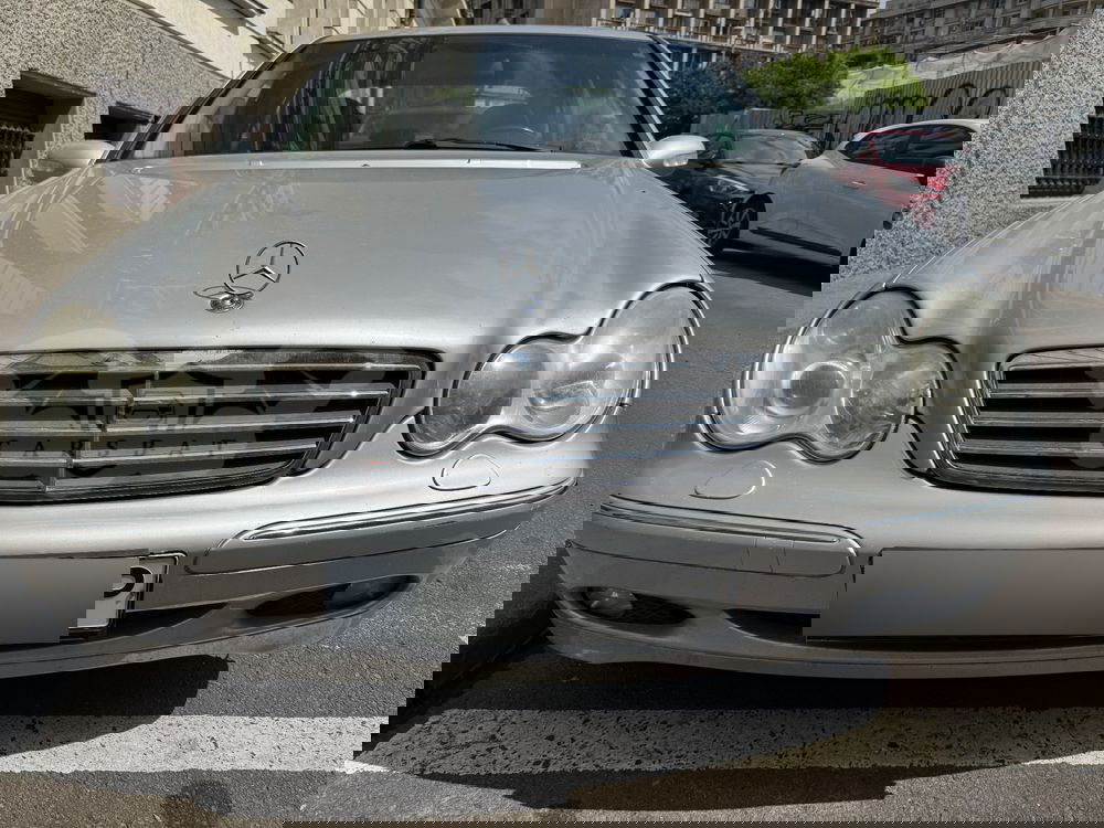 Mercedes-Benz C 2003