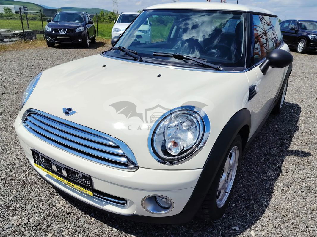 Mini One Standard 2010