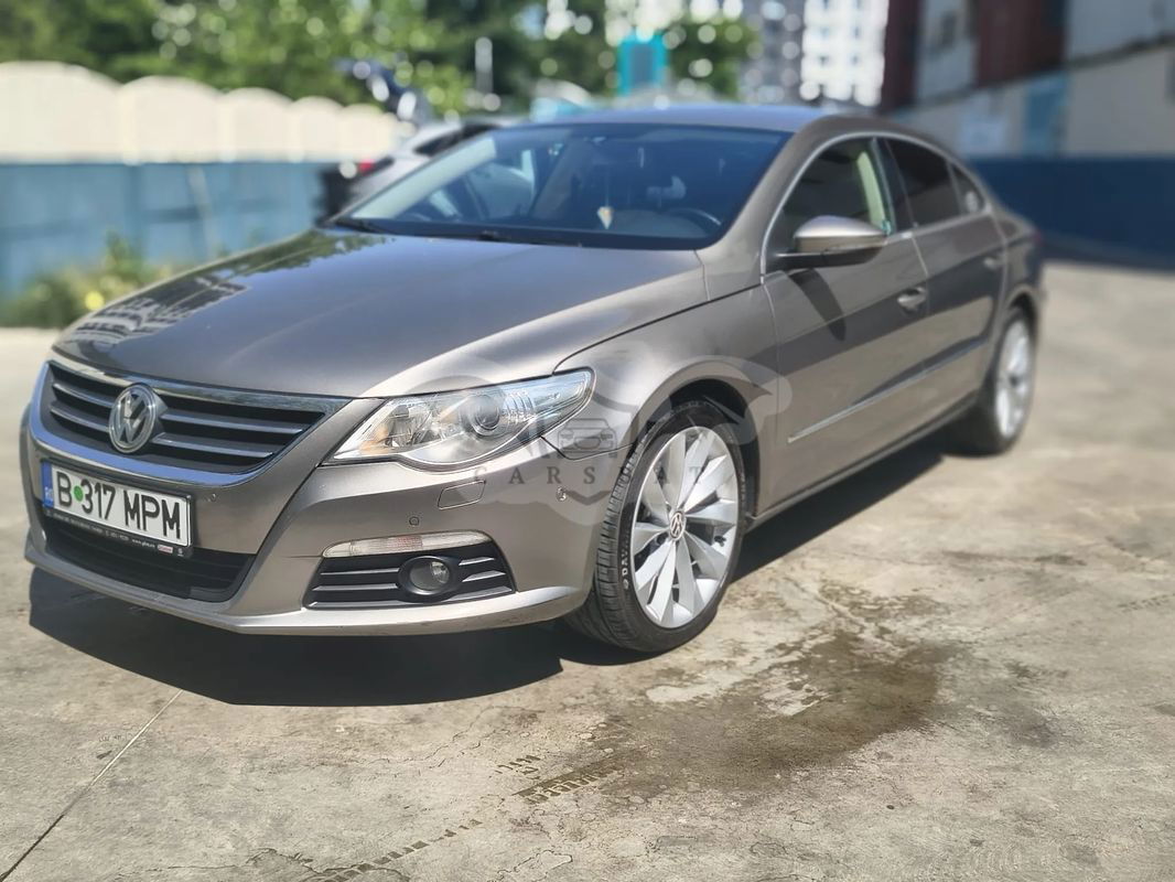 Volkswagen Passat CC 2.0 TDI DPF DSG 2010