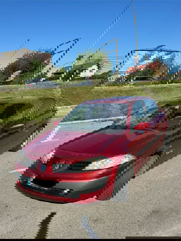 Renault Megane II [2002 - 2010] II Sedan 1.5 dCi Confort Privilege 2005