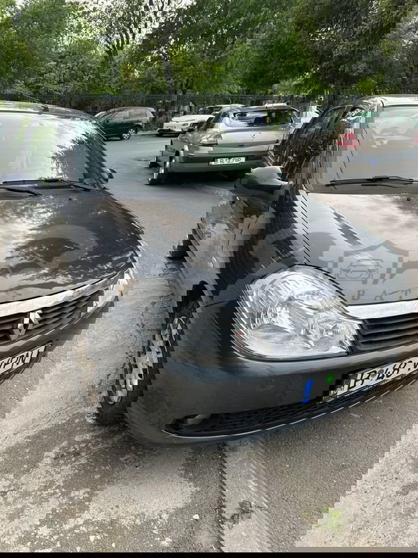 Renault Symbol 2012