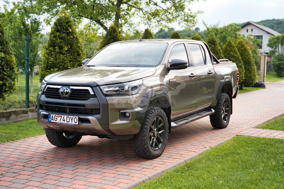 Toyota Hilux VIII [2015 - Prezent] 2.8D 204CP 4x4 Double Cab AT Invincible 2022