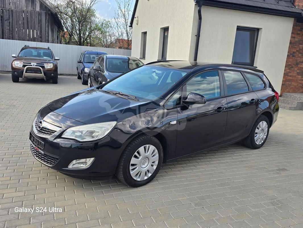 Opel Astra J [2009 - 2018] 1.7 CDTI Caravan DPF (119g) Innovation 2011