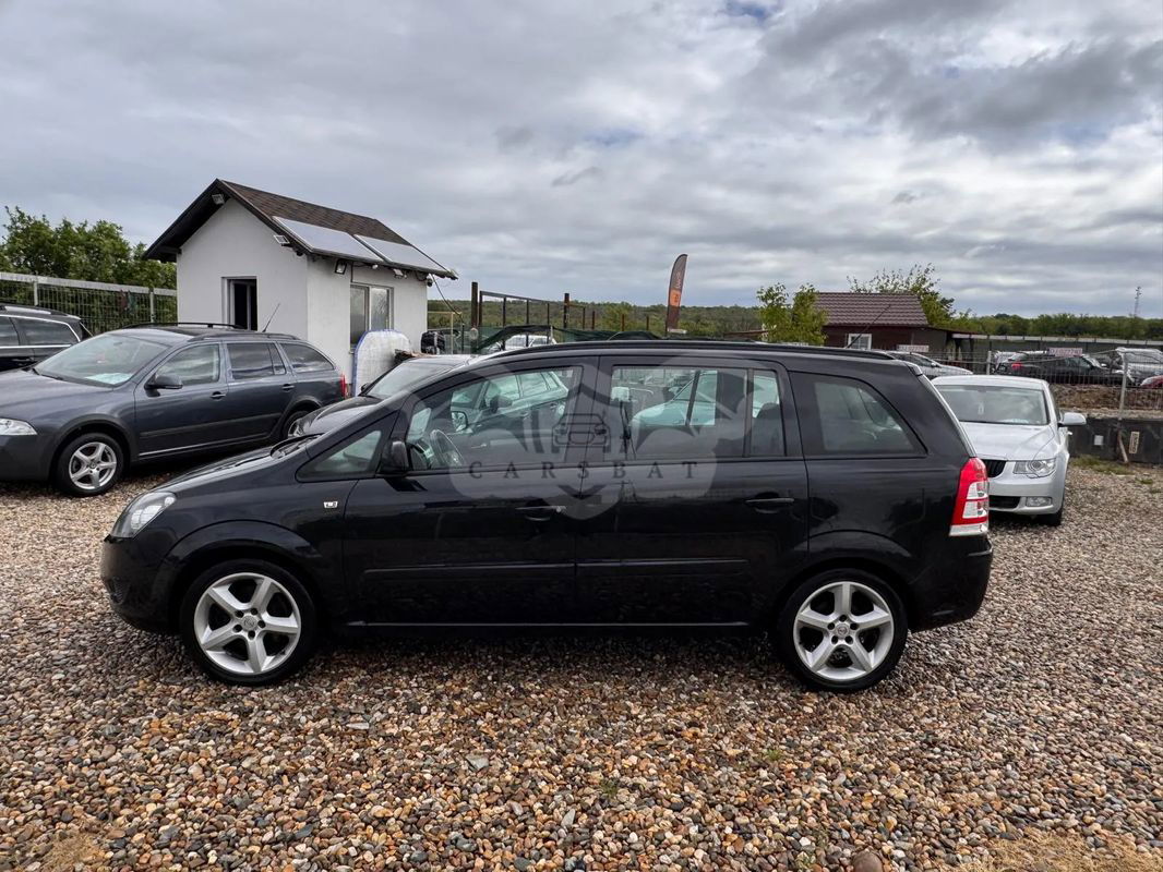 Opel Zafira C [2011 - Prezent 1.7 CDTI ecoFLEX Edition 2013