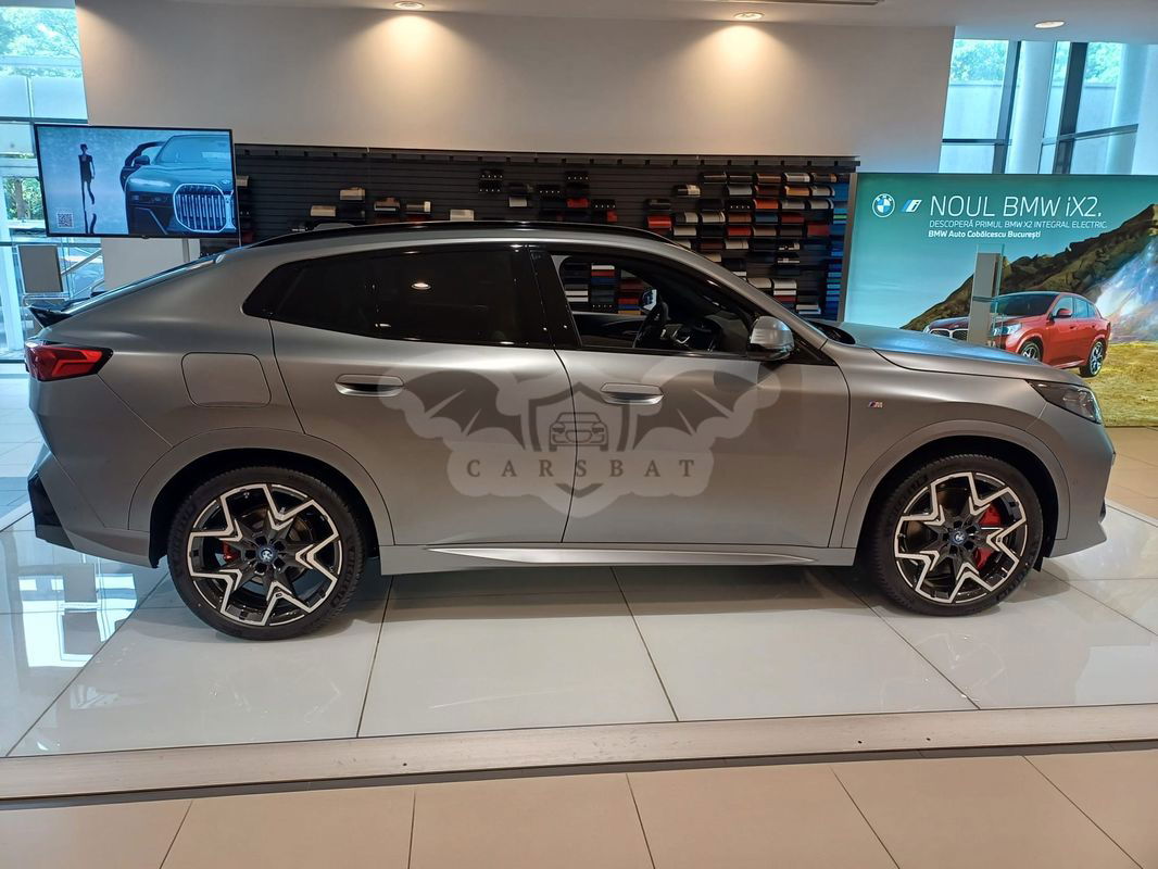 BMW iX2 xDrive30 2024