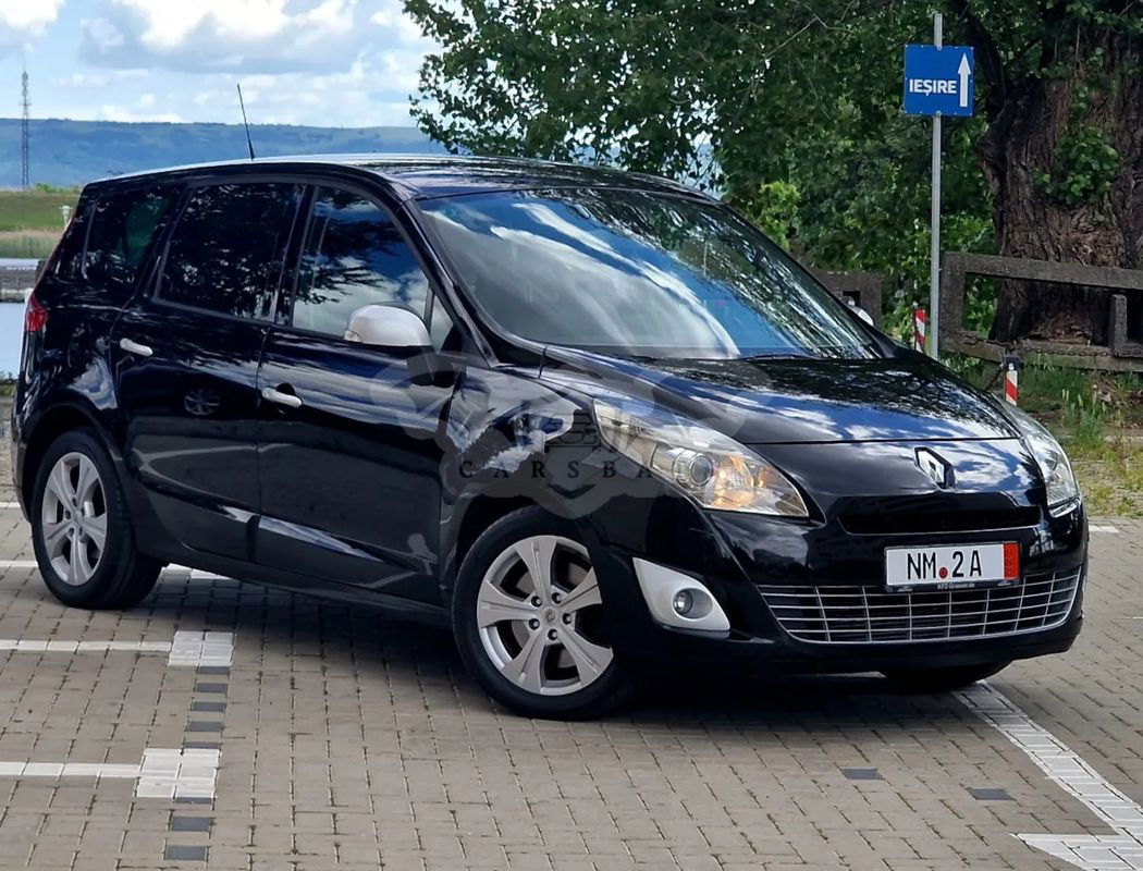 Renault Grand Scenic dCi 160 FAP Luxe 2011