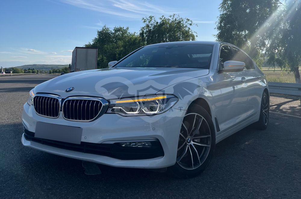 BMW 5 Series G30/G31 [2017 - Prezent] 520d xDrive Aut. Luxury Line 2017