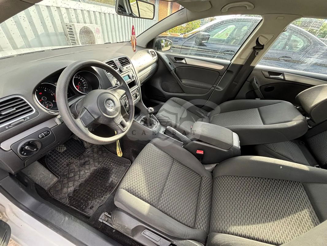 Volkswagen Golf VI [2008 -2013] 1.6 TDI BlueMotion Technology DPF Comfortline 2012