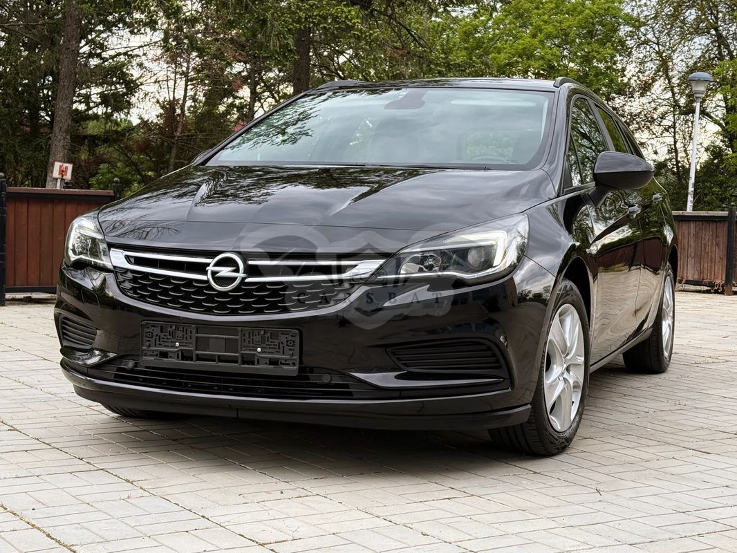 Opel Astra K [2015 - 2021] 1.0 Turbo Start/Stop Sports Tourer Edition 2019
