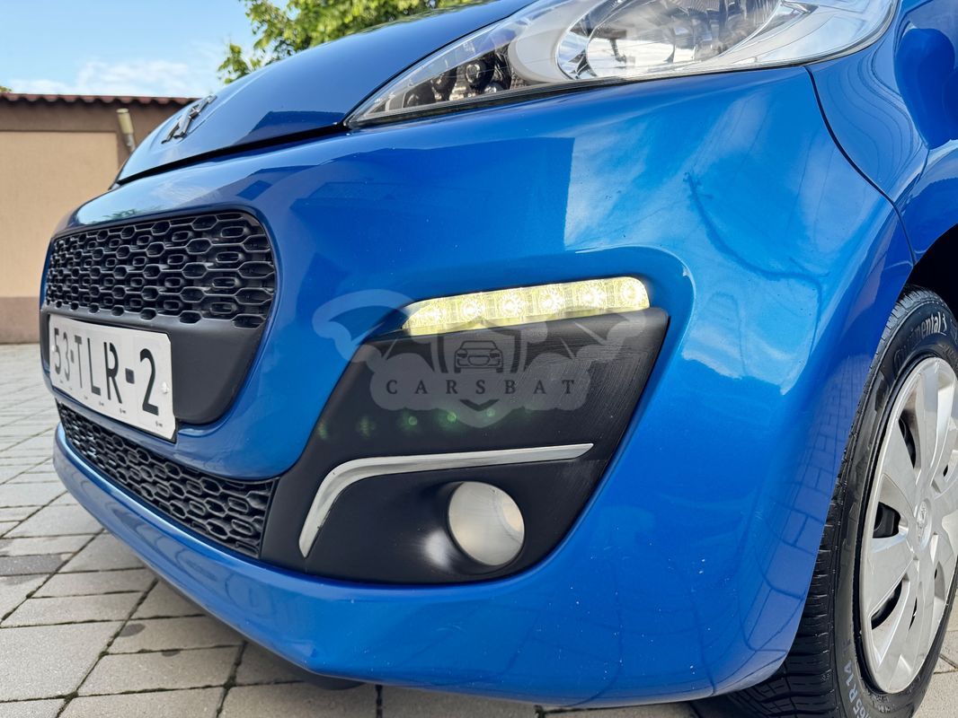 Peugeot 107 1.0 E Active 2012