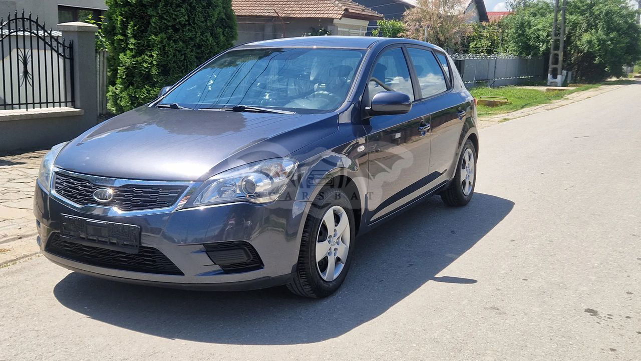 Kia Ceed 2011