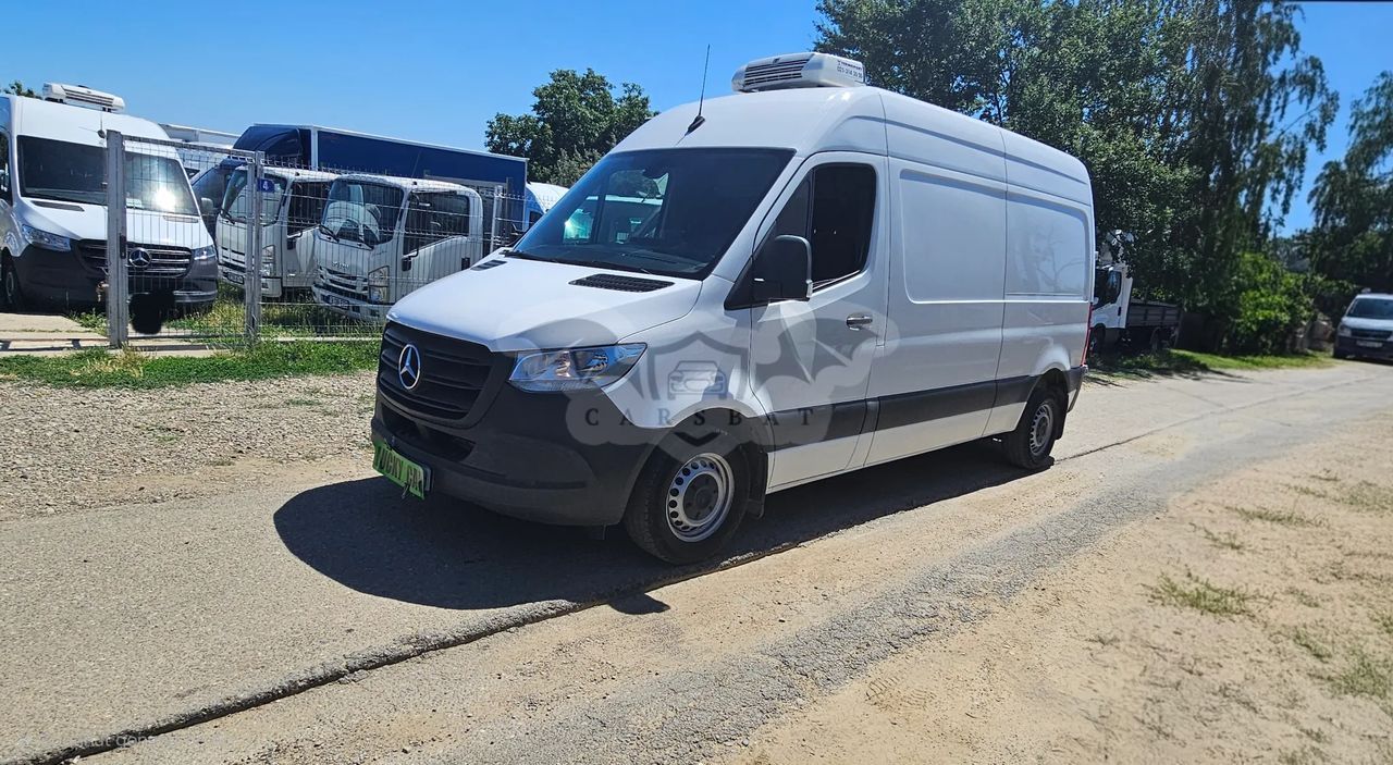 Mercedes-Benz Sprinter 2021