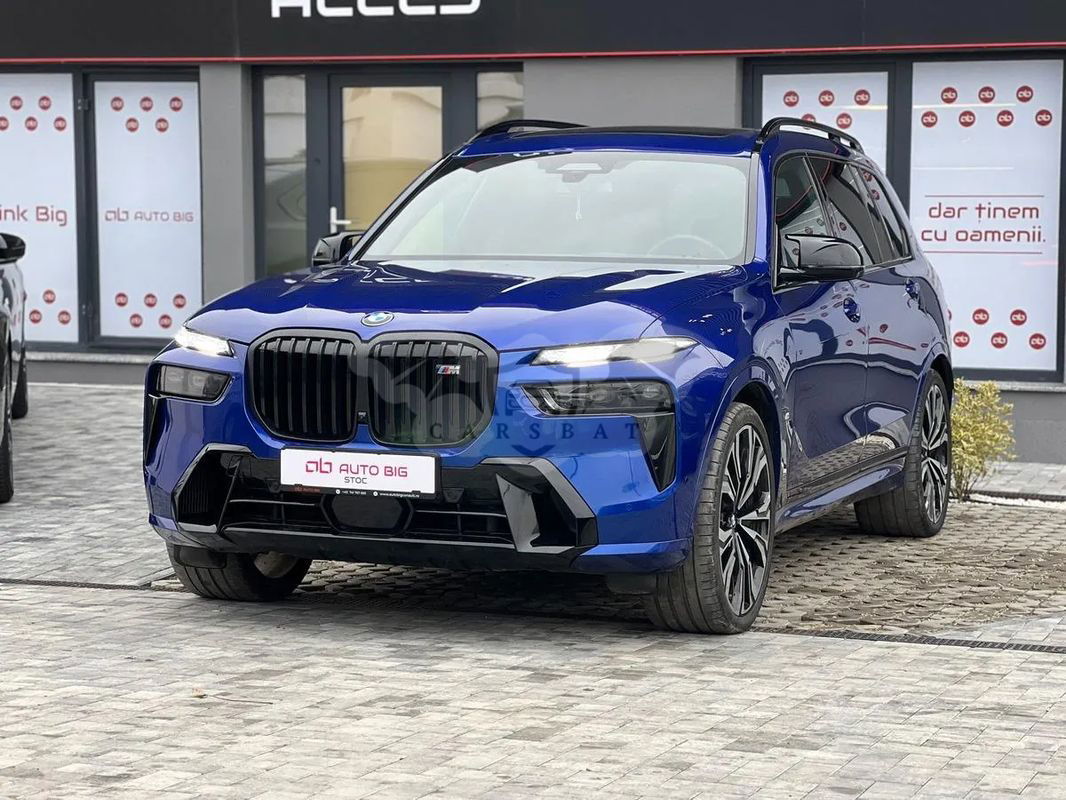 BMW X7 M60i xDrive 2024