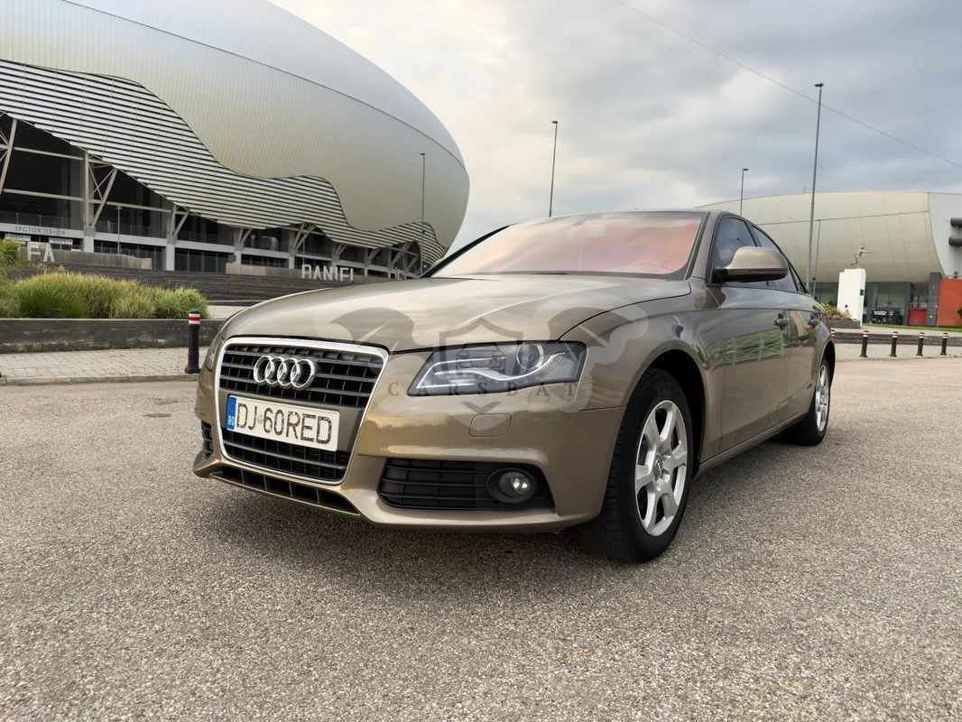 Audi A4 B8 [2007 - 2015] 2.0 TDI B8 2009