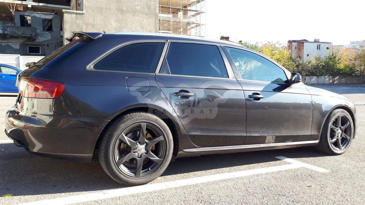 Audi A4 2.0 TDI Multitronic Avant 2010