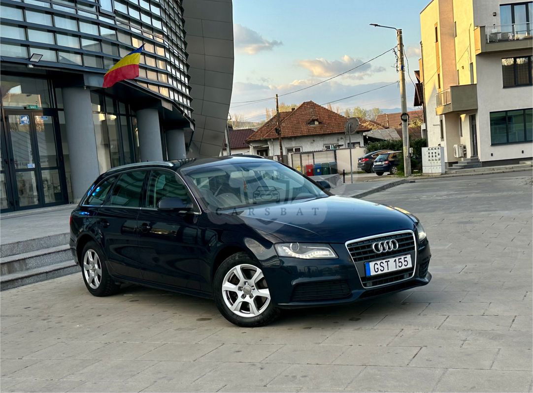 Audi A4 B8 [2007 - 2015] Avant 2.0 TDI DPF multitronic Ambiente 2010