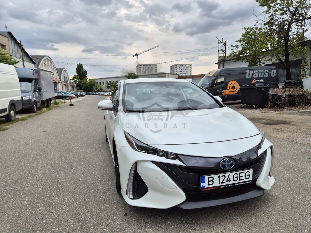 Toyota Prius V [2018 - Prezent] Plug-in Hybrid Executive 2020
