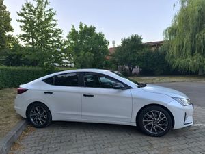 Hyundai Elantra VI [2016 - 2020] 1.6 MPi Highway 2019