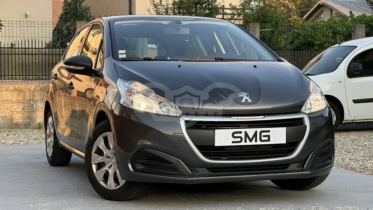 Peugeot 208 I [2012 - 2019] 1.2 L PureTech Allure 2016