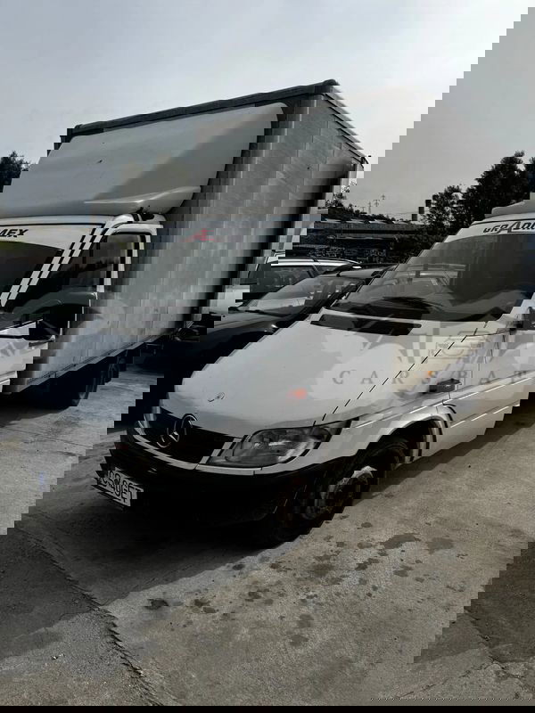 Mercedes-Benz Sprinter 2005