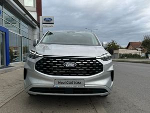 Ford Tourneo Custom 2023
