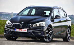 BMW 2 Series 225xe AT Sport Line 2018