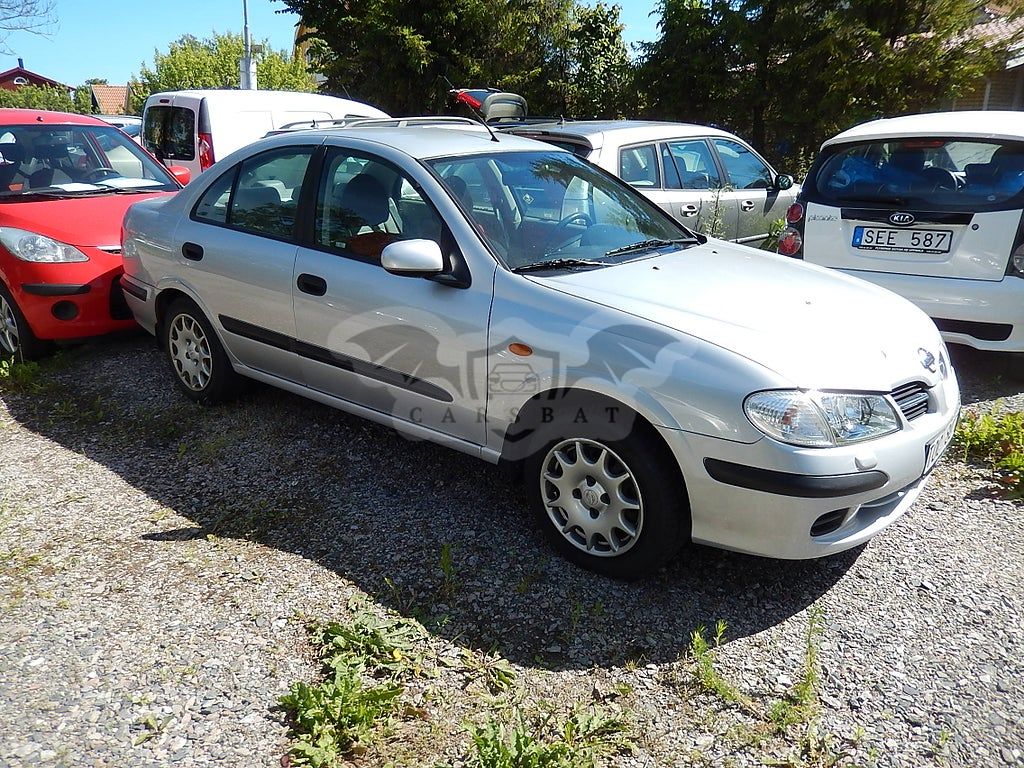 Nissan Almera 2003