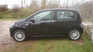 Volkswagen Up! 2016