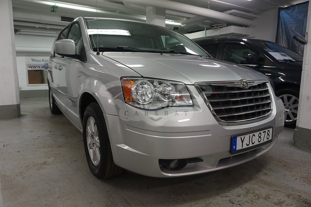 Chrysler Town & Country 2010